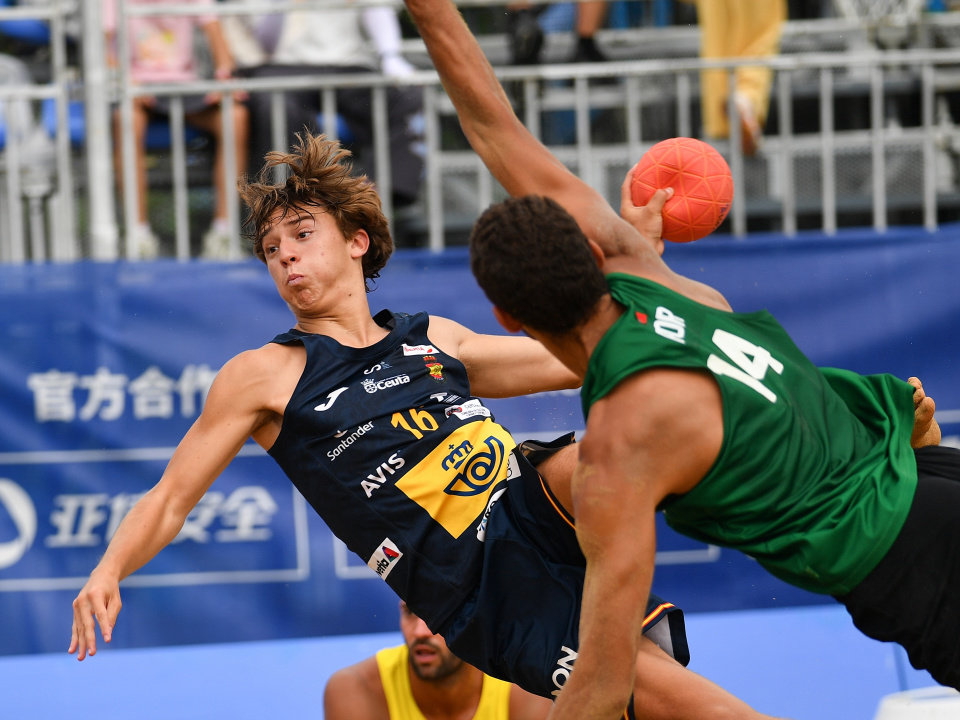 NBwAA, OxE, 葡萄牙队球 NBwAA, OxE, 葡萄牙队球