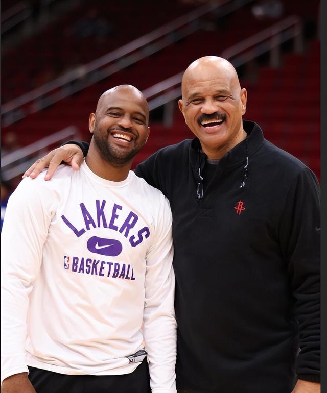 教练组任助, 爆发力欠缺