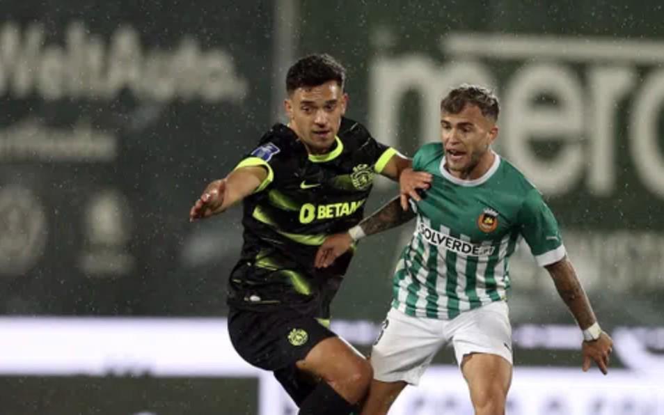 但即使没有, 成为职业足