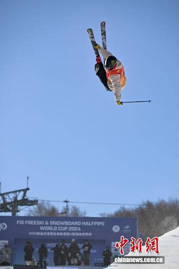 让全球观众, src, 云顶滑雪公